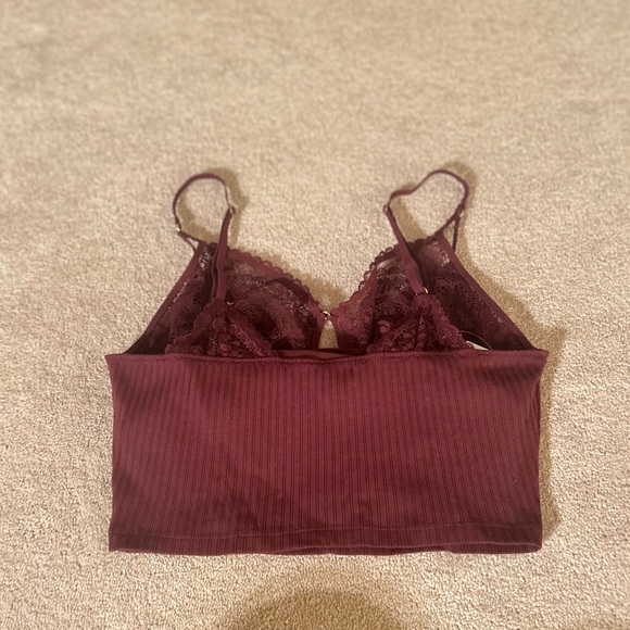 Burgundy top from Aerie in size Medium - Picture 2 of 3